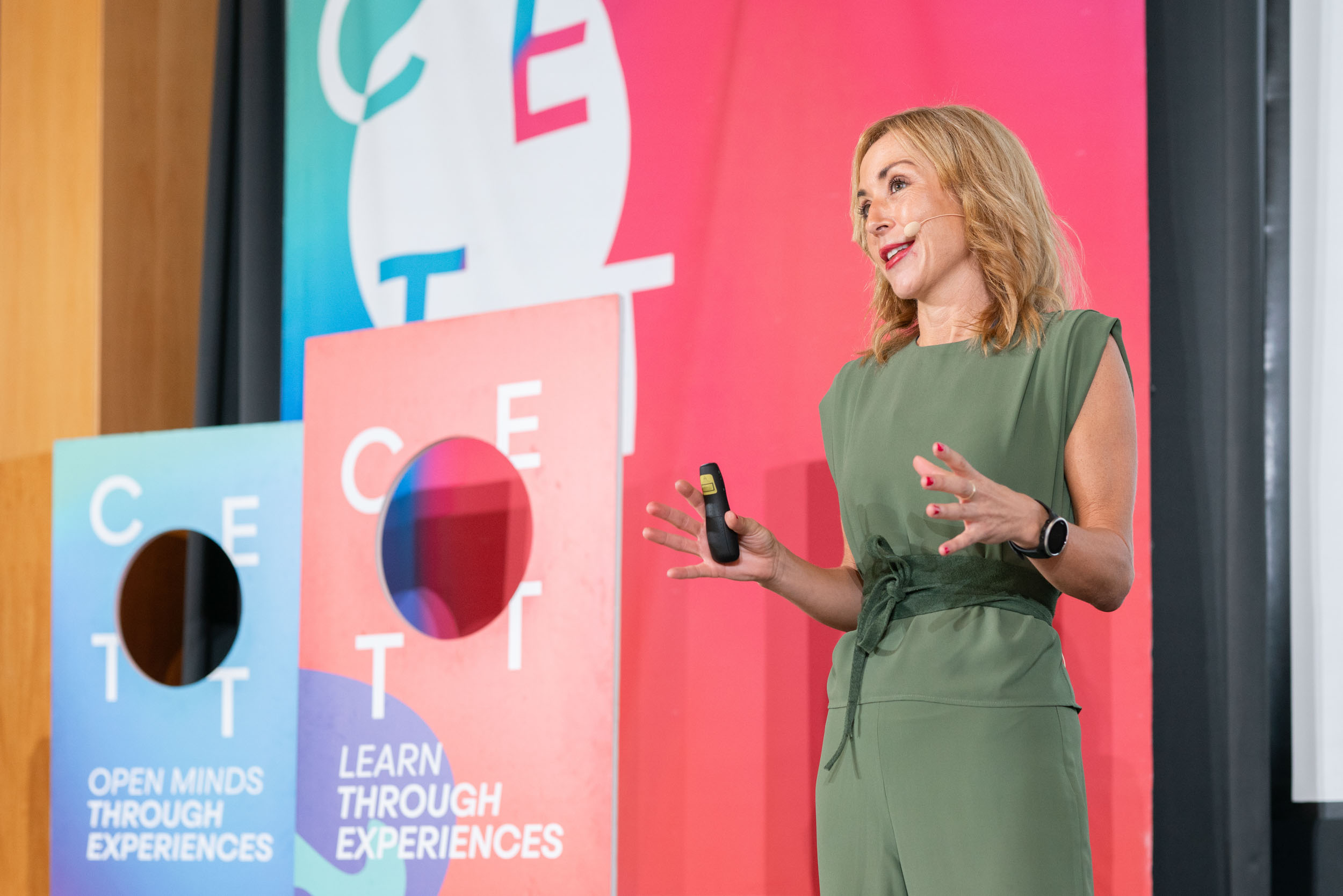 Fotografia de: La ponència de Paula Fernández-Ochoa en 3 frases | CETT